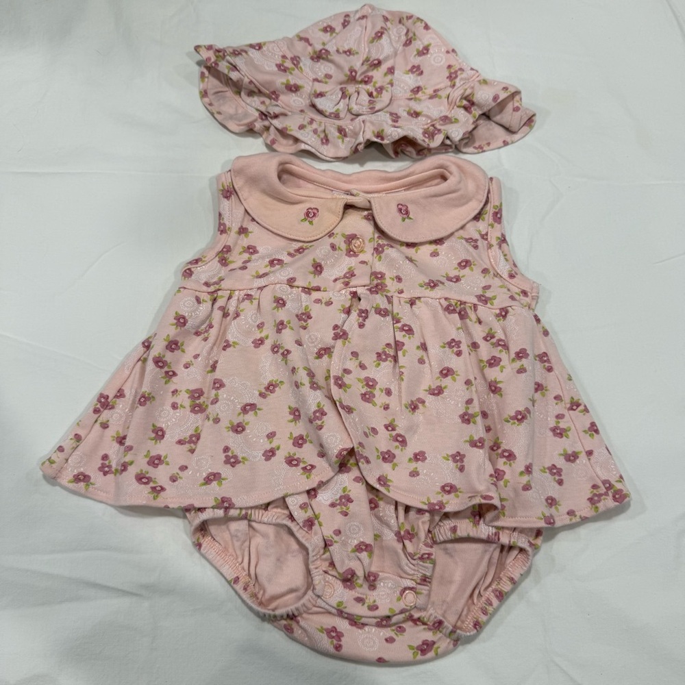 Y2K Baby Beginnings Adorable Pink Floral Baby Romper with Hat Size 6-9 Months